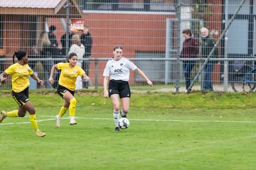Bild 411 - F Merkur Hademarschen - SV Frisia 03 Risum Lindholm : Ergebnis: 0:1